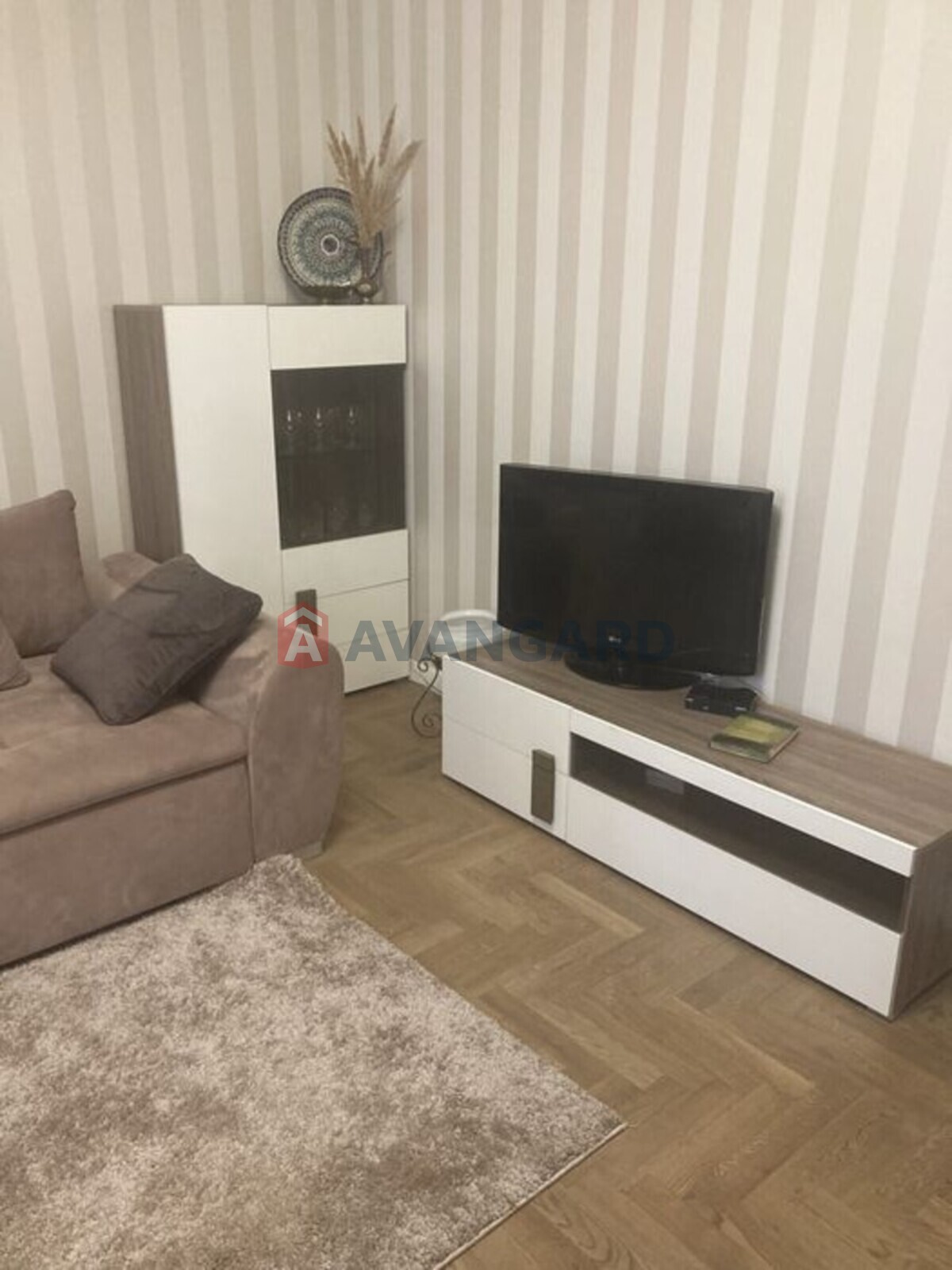 2 . , 61/-/9 . ., 1/5   8