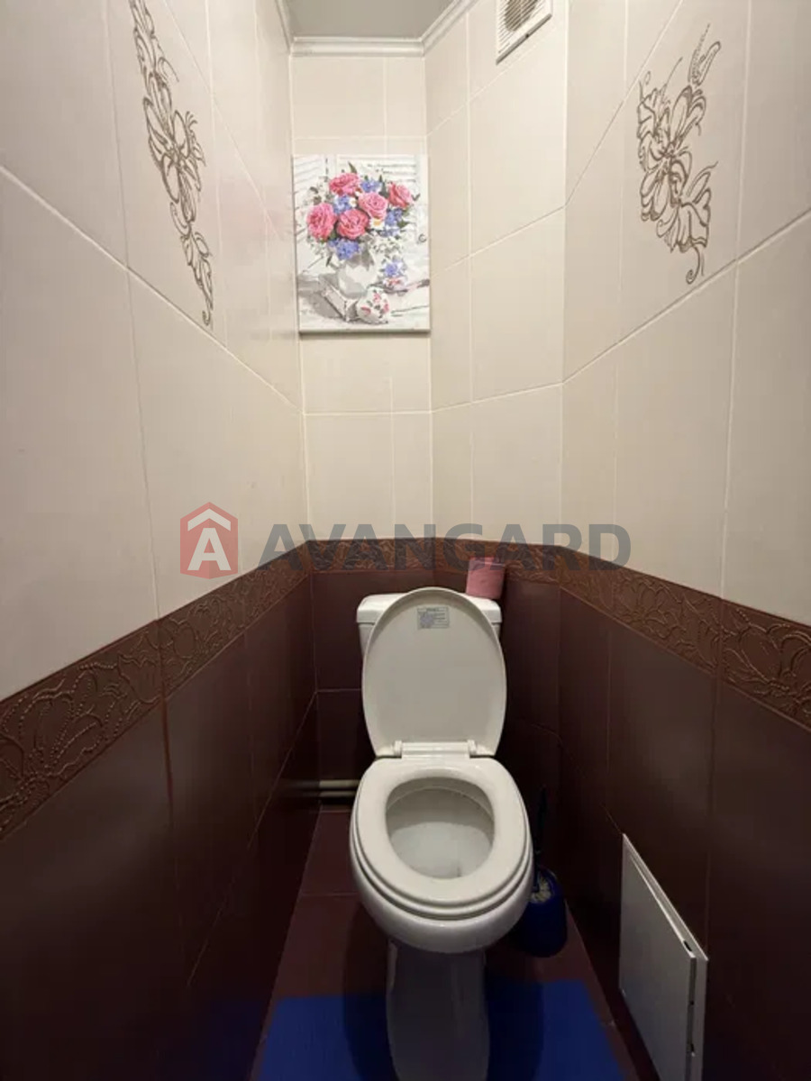 3 ��. ��������, 64/-/10 ��. �., 5/9 ������ ���� 17