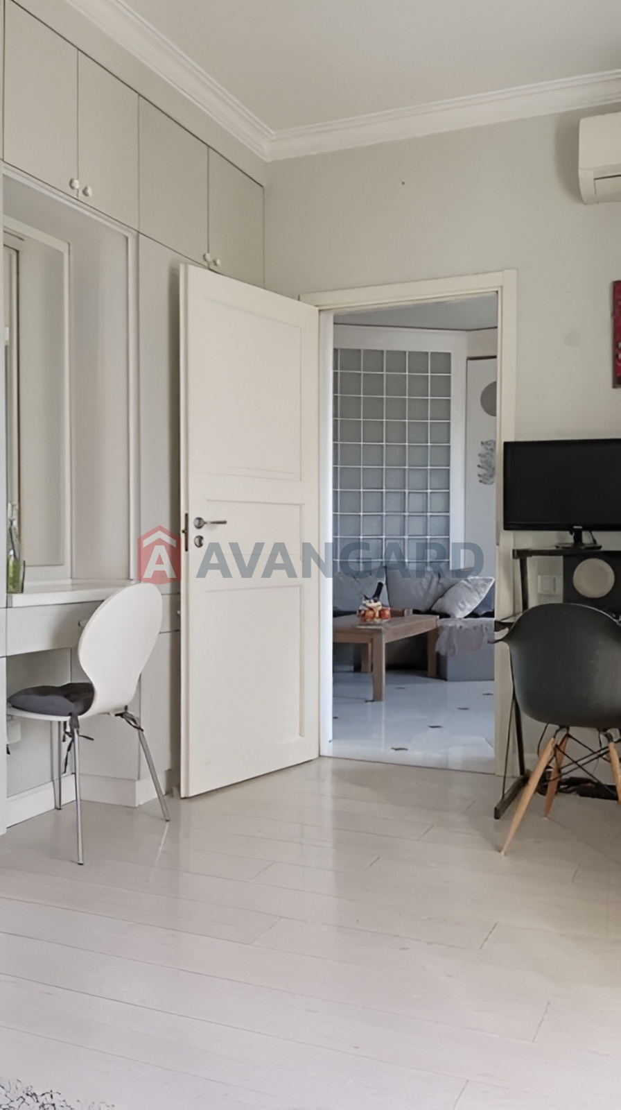 3 ��. ��������, 75/-/7 ��. �., 4/7 ������ ���� 2