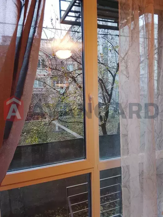 1 ��. ��������, 21/-/4 ��. �., 1/12 ������ ���� 11