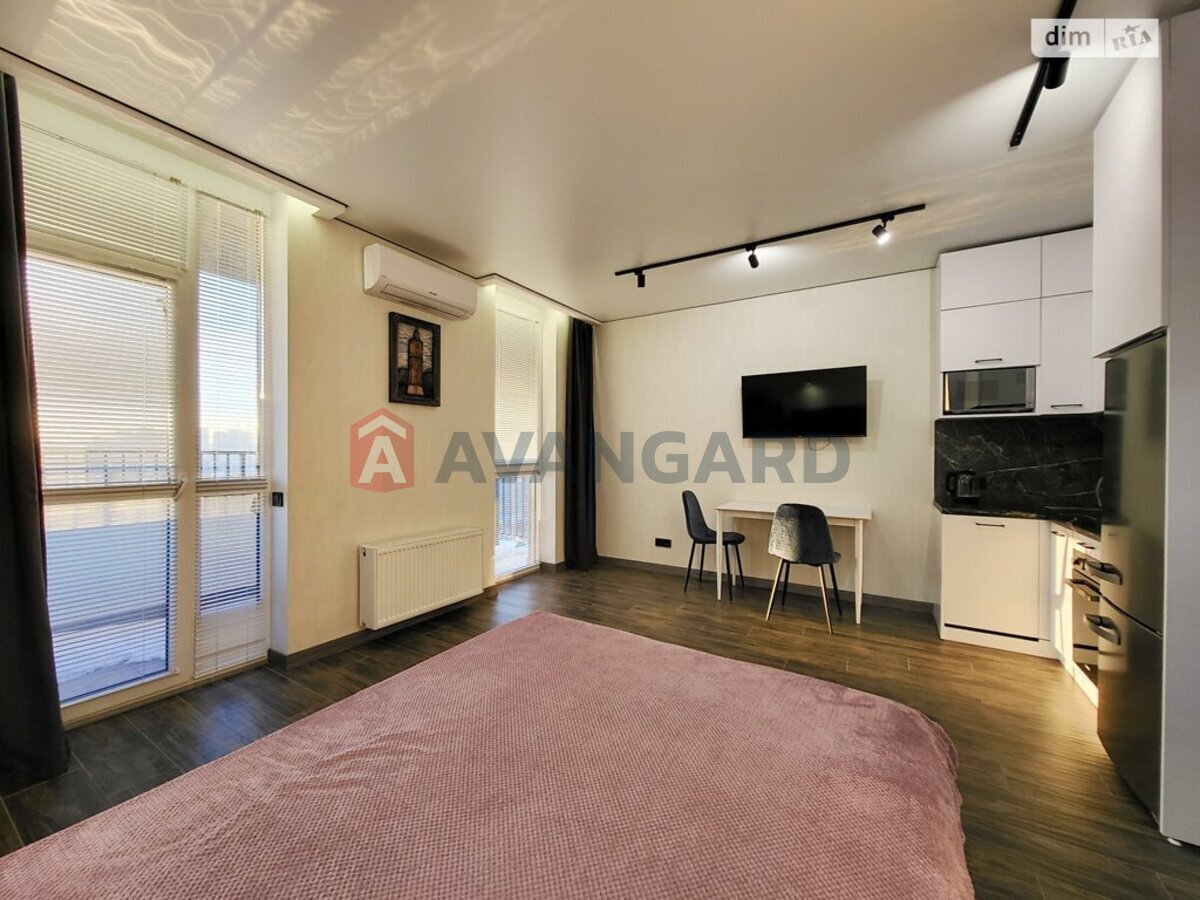 1 ��. ��������, 31/-/- ��. �., 12/16 ������ ���� 7