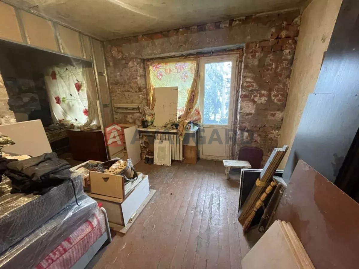 2 ��. ��������, 43/-/5 ��. �., 3/5 ������ ���� 13