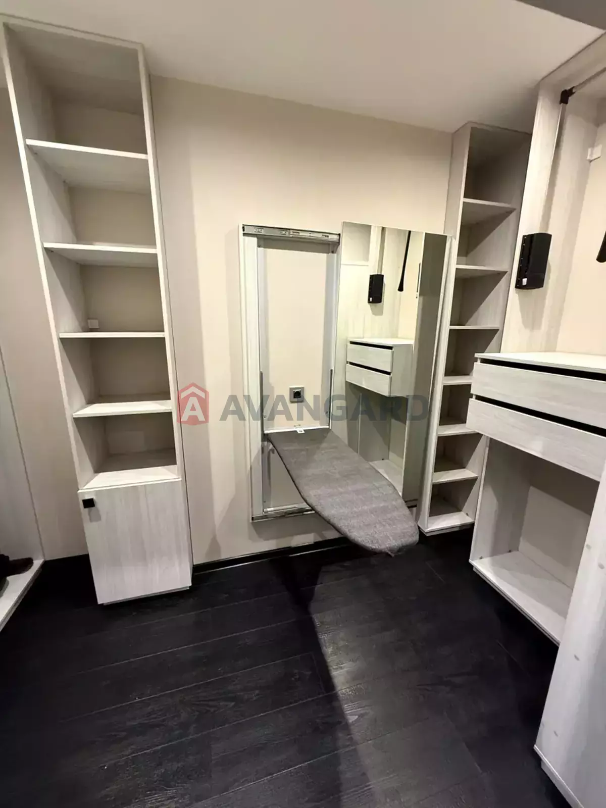 3 ��. ��������, 94/78/14 ��. �., 10/24 ������ ���� 9