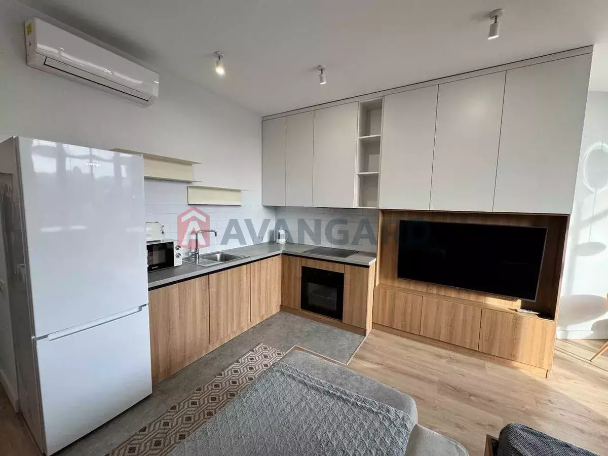 1 . , 37/-/17 . ., 5/21   16