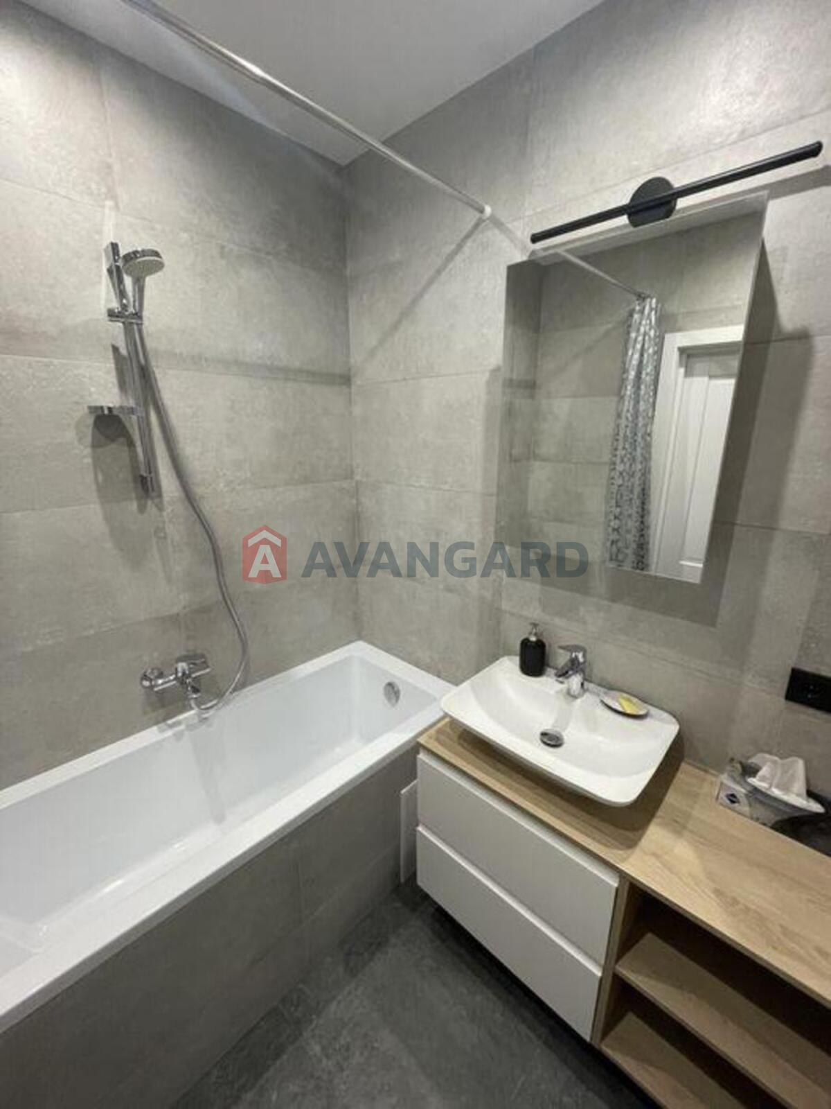 2 ��. ��������, 65/-/18 ��. �., 4/9 ������ ���� 7