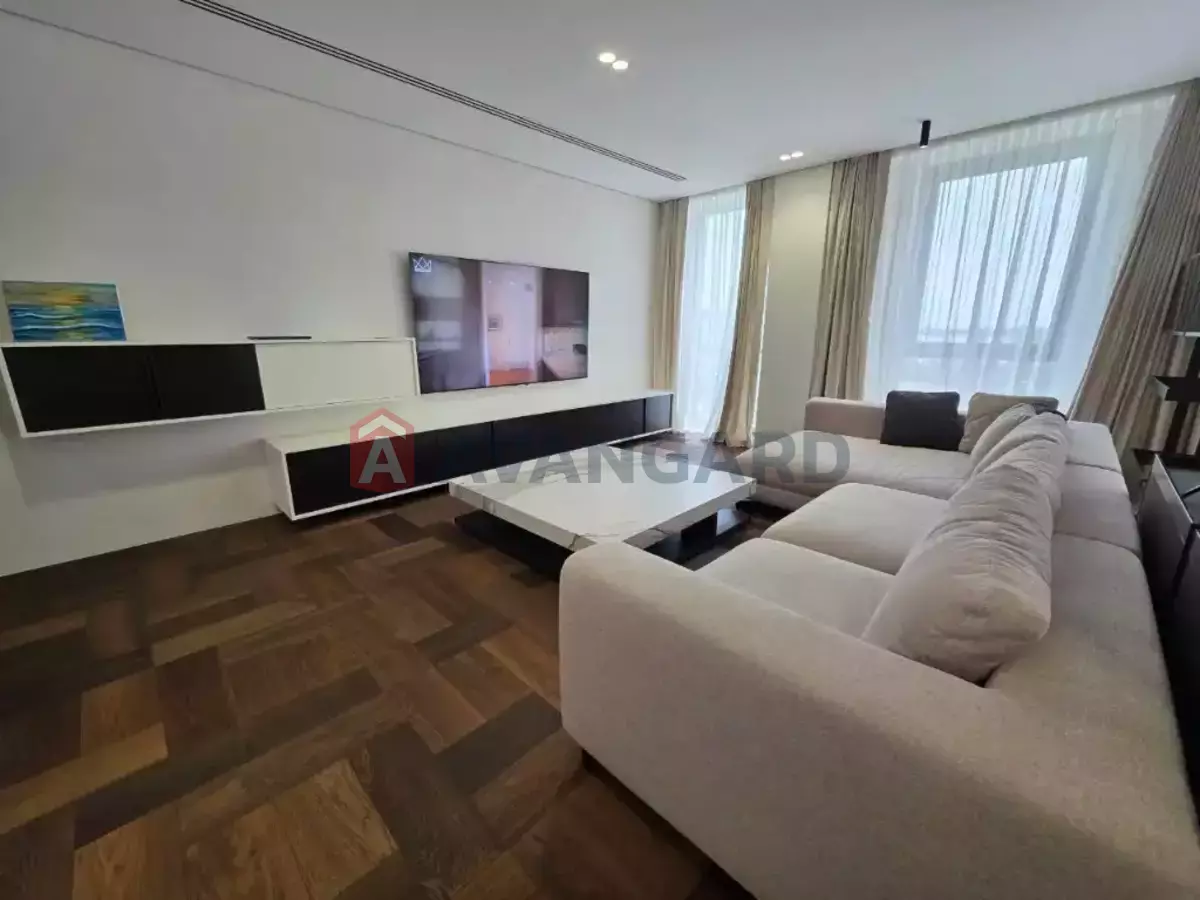 4 ��. ��������, 189/-/- ��. �., 5/7 ������ ���� 4