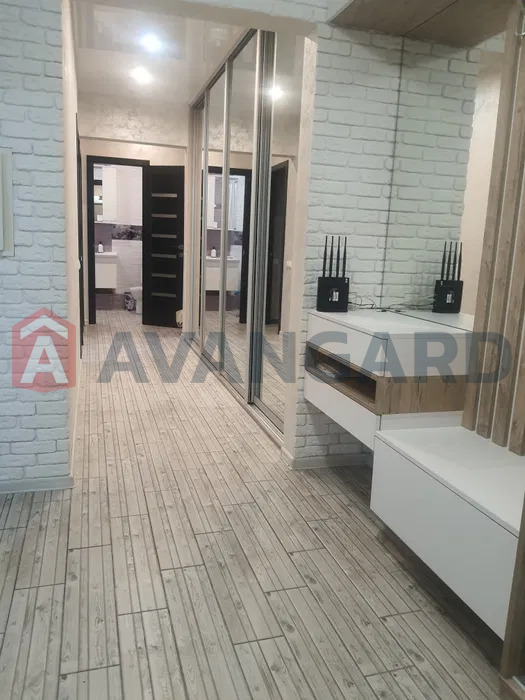 2 . , 73/48/23 . ., 7/10   10