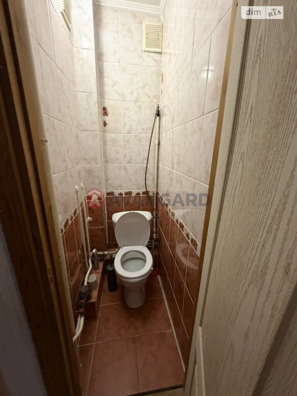 2 ��. ��������, 50/-/- ��. �., 8/9 ������ ���� 12
