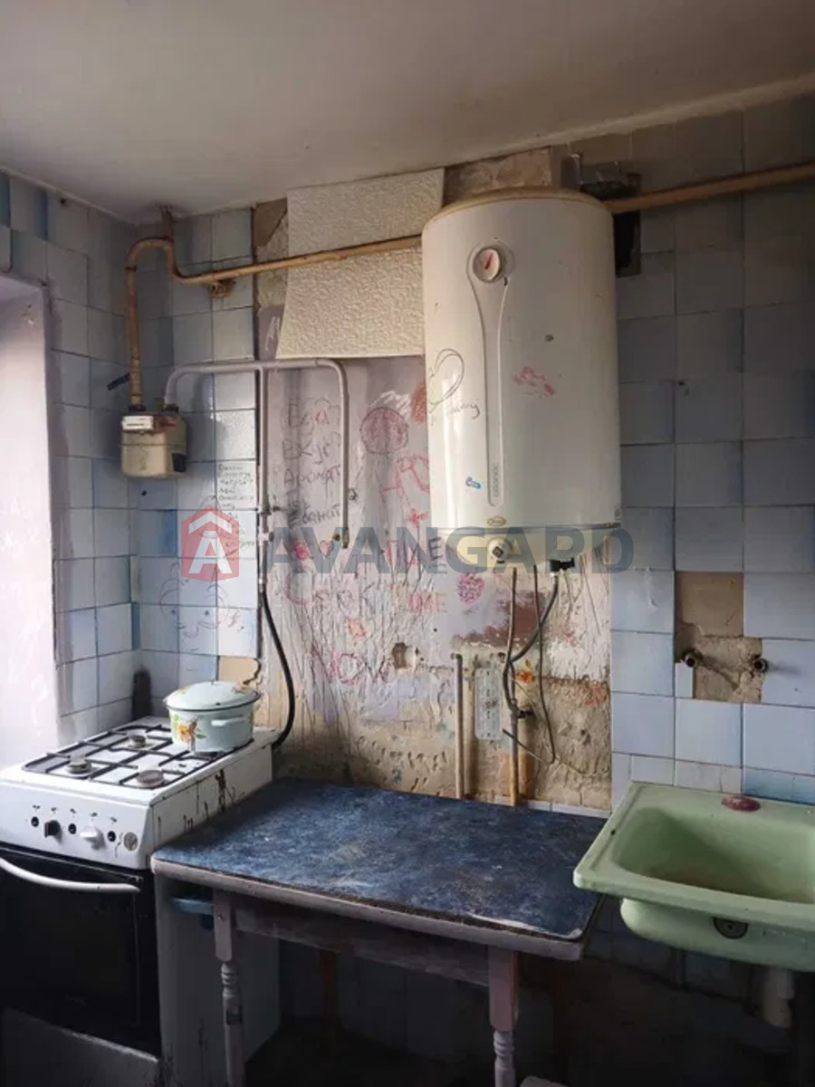 2 ��. ��������, 42/-/5 ��. �., 1/5 ������ ���� 3