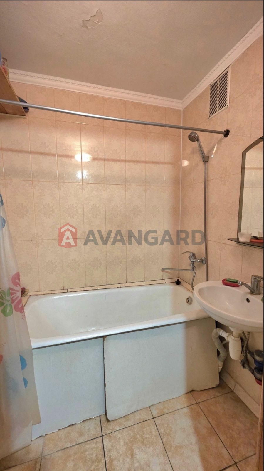 3 ����. ��������, 63/-/6 ��. �., 8/9 ���� ���� 9