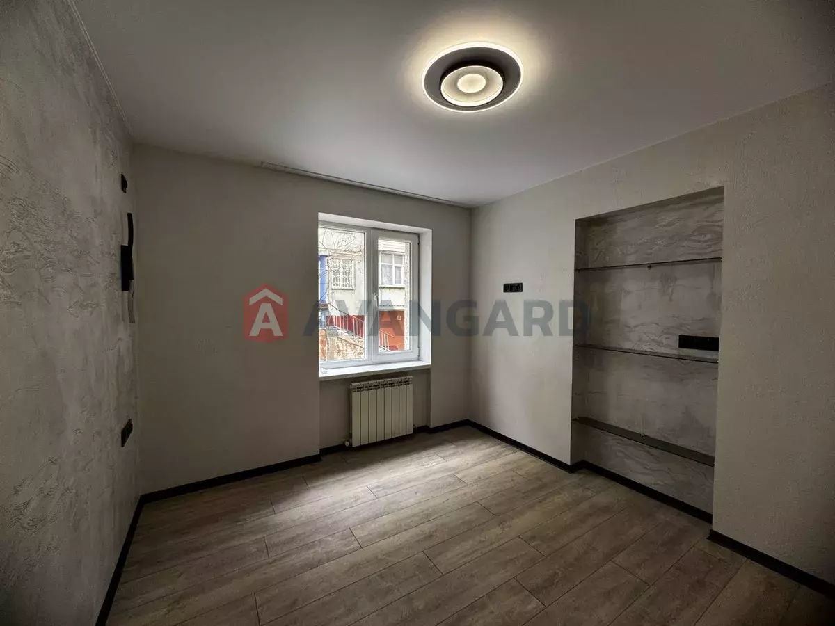 2 ��. ��������, 46/-/14 ��. �., 1/9 ������ ���� 11