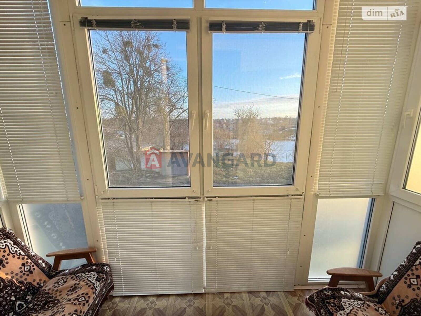 3 ��. ��������, 67/43/9 ��. �., 2/2 ������ ���� 3