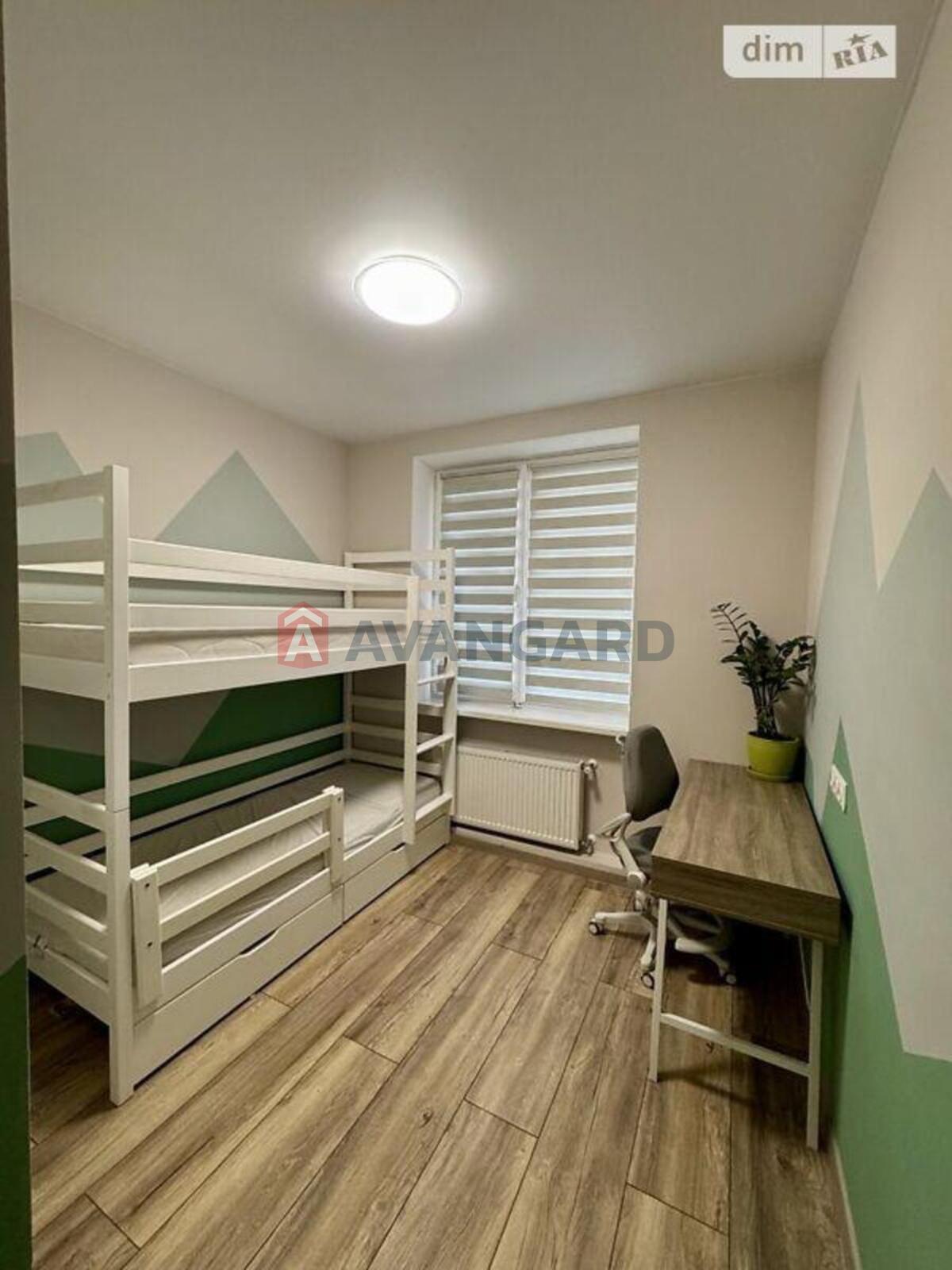 2 ��. ��������, 51/-/12 ��. �., 5/10 ������ ���� 7