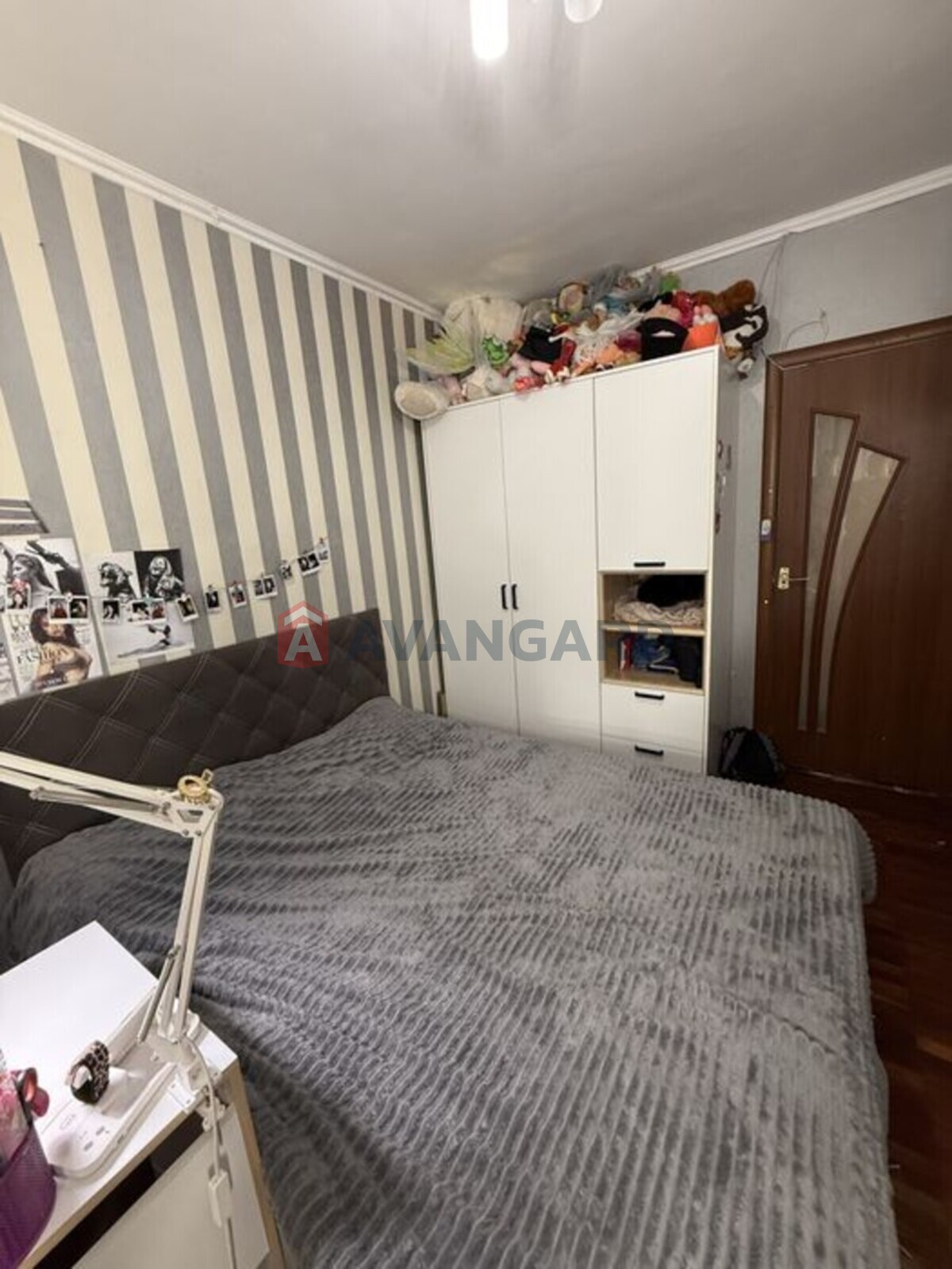 3 ��. ��������, 62/-/9 ��. �., 9/9 ������ ���� 17