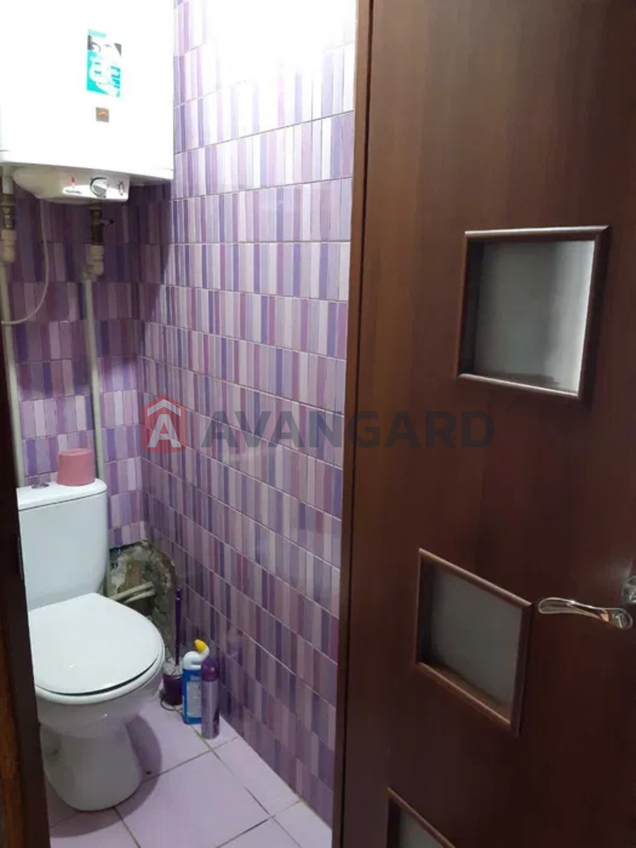 3 ��. ��������, 71/-/8 ��. �., 2/10 ������ ���� 16