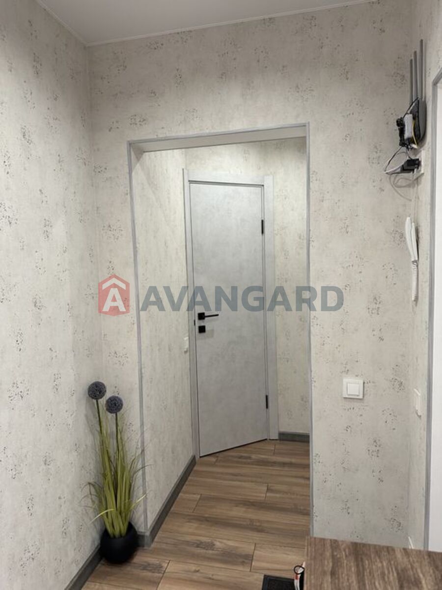 1 . , 41/-/10 . ., 4/10   11