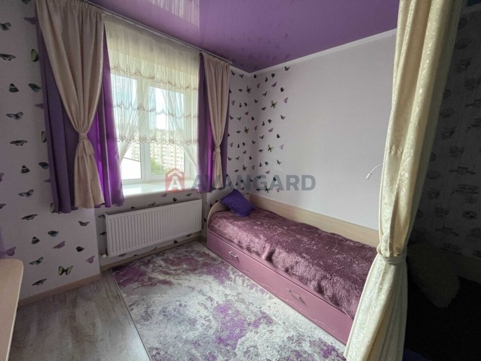 2 ��. ��������, 75/-/18 ��. �., 11/13 ������ ���� 20