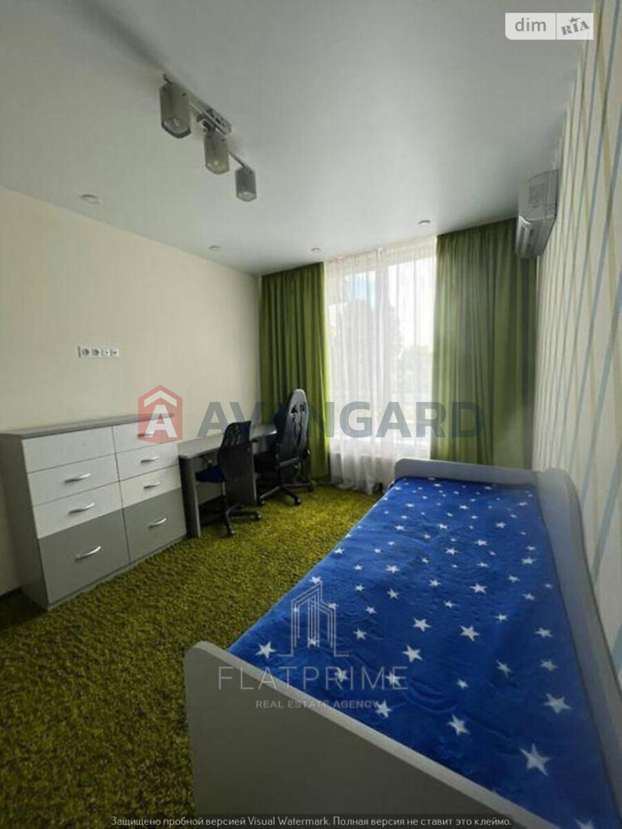 3 ����. ��������, 78/44/14 ��. �., 2/10 ���� ���� 10