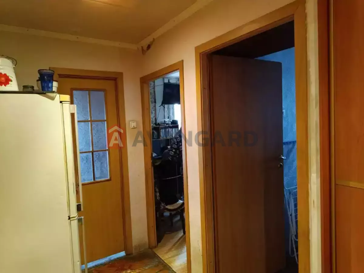 2 ��. ��������, 46/28/6 ��. �., 9/9 ������ ���� 1