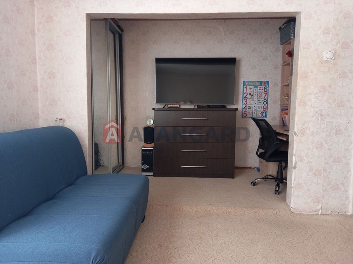 1 ��. ��������, 40/30/8 ��. �., 3/9 ������ ���� 5