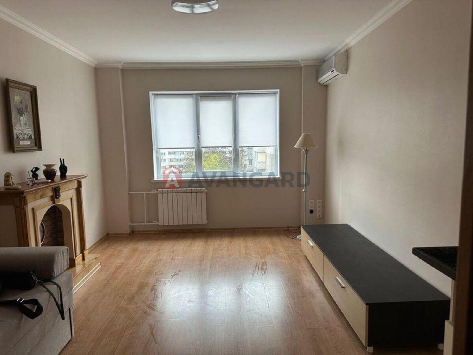 2 ��. ��������, 52/-/10 ��. �., 6/13 ������ ���� 1