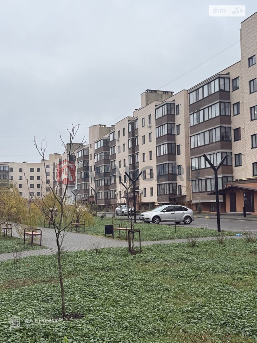 1 ��. ��������, 42/16/16 ��. �., 5/5 ������ ���� 14