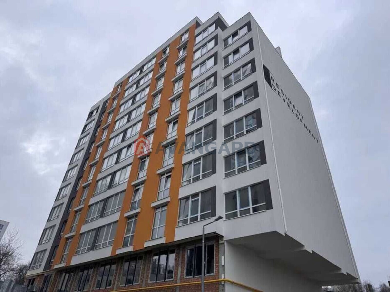 1 ��. ��������, 47/-/15 ��. �., 5/10 ������ ���� 2