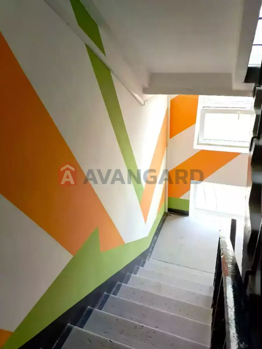 2 ��. ��������, 49/30/5 ��. �., 5/5 ������ ���� 10