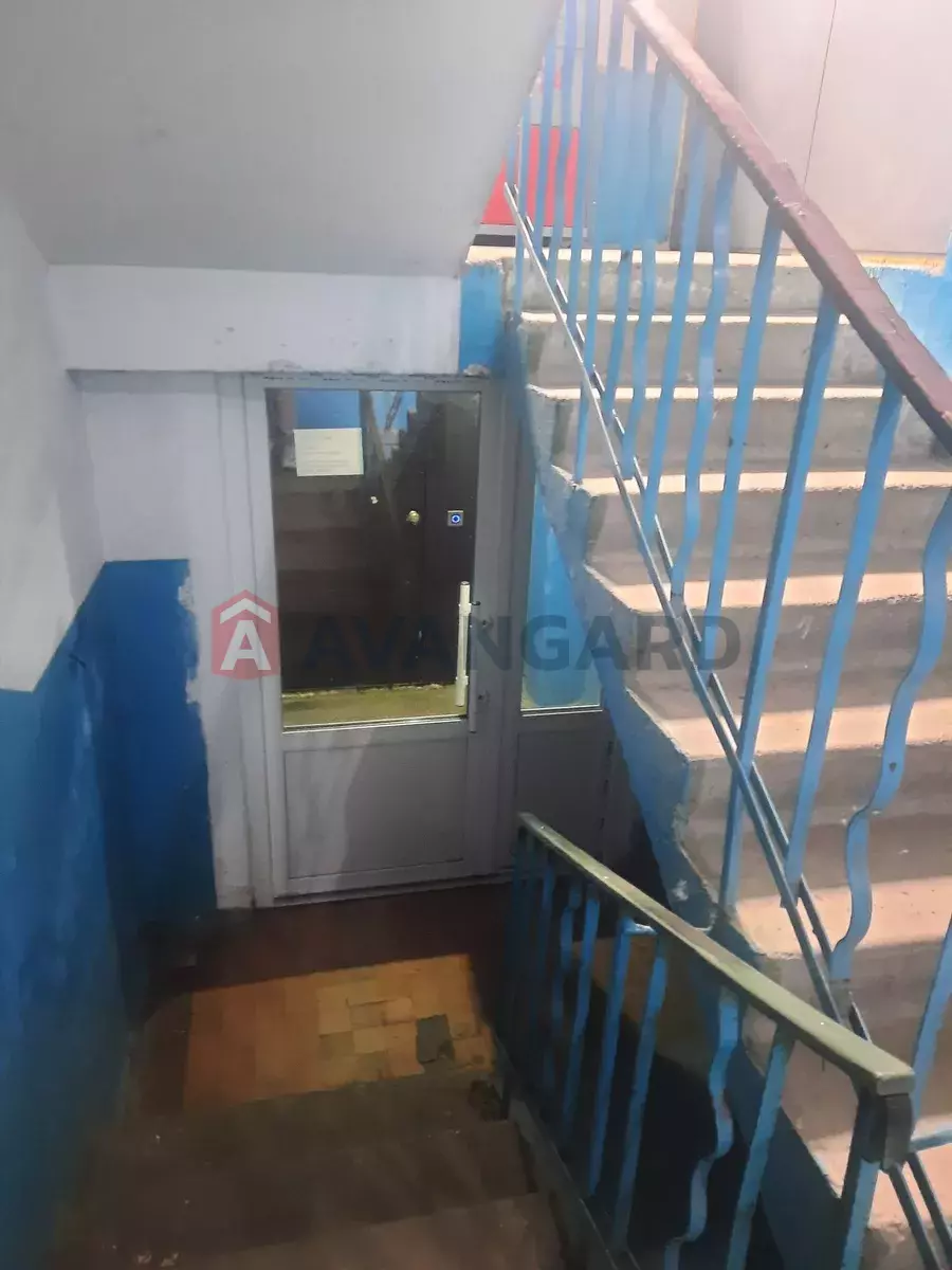 2 ��. ��������, 56/-/8 ��. �., 6/9 ������ ���� 3