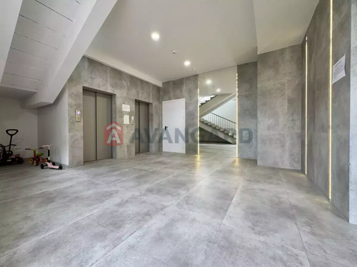 1 ��. ��������, 45/-/36 ��. �., 7/10 ������ ���� 4