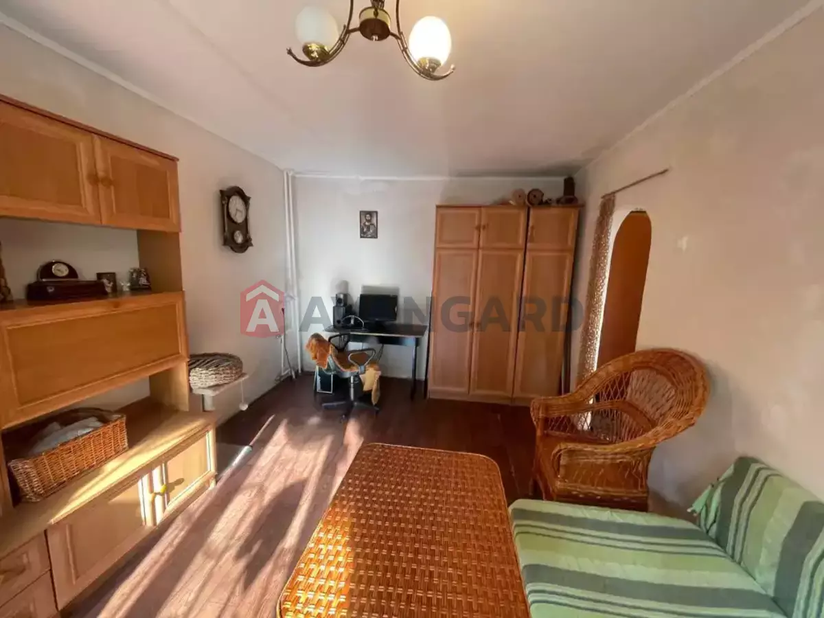 1 ��. ��������, 30/-/- ��. �., 1/9 ������ ���� 5