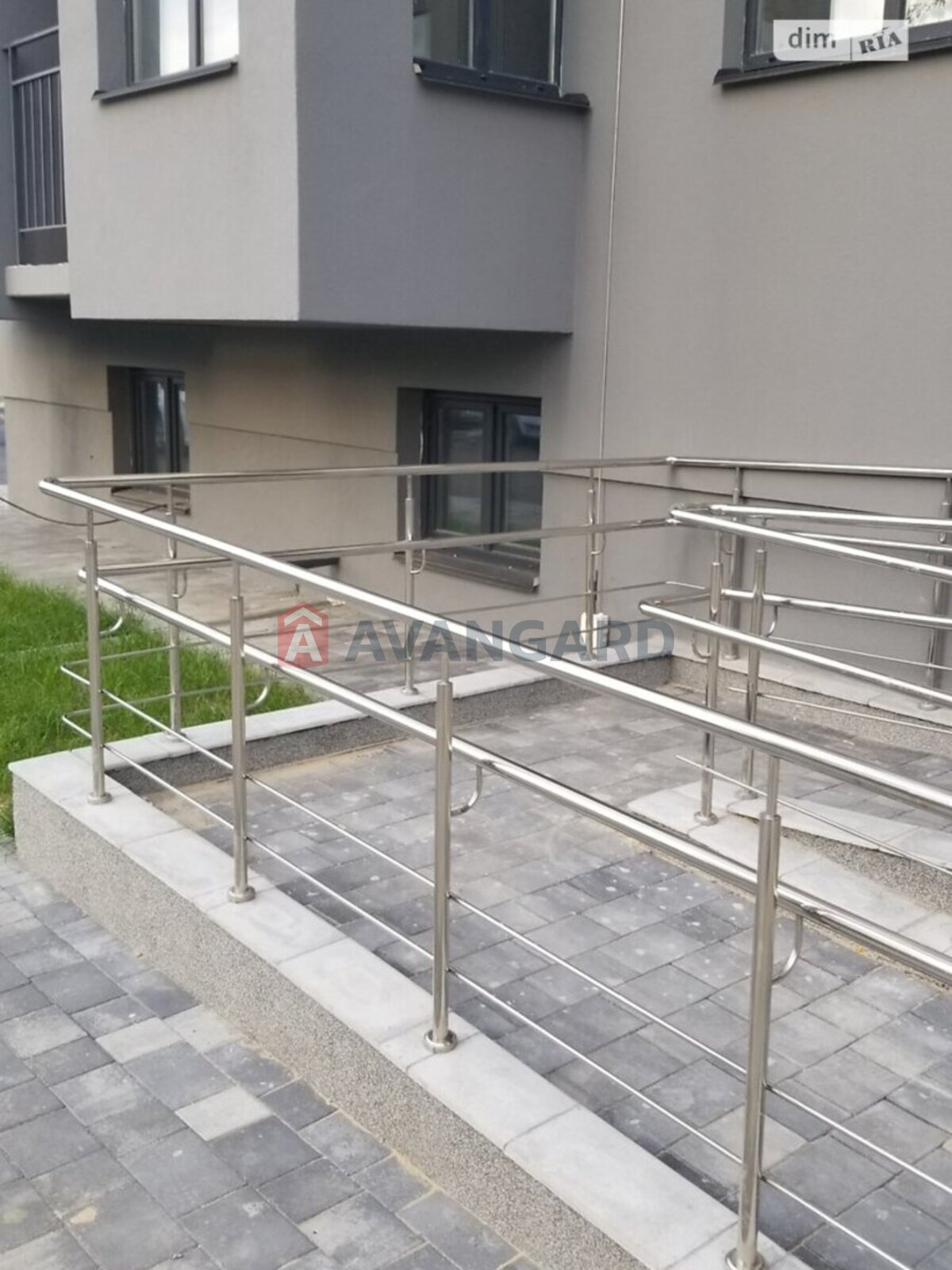 1 ����. ��������, 42/17/12 ��. �., 11/11 ���� ���� 2