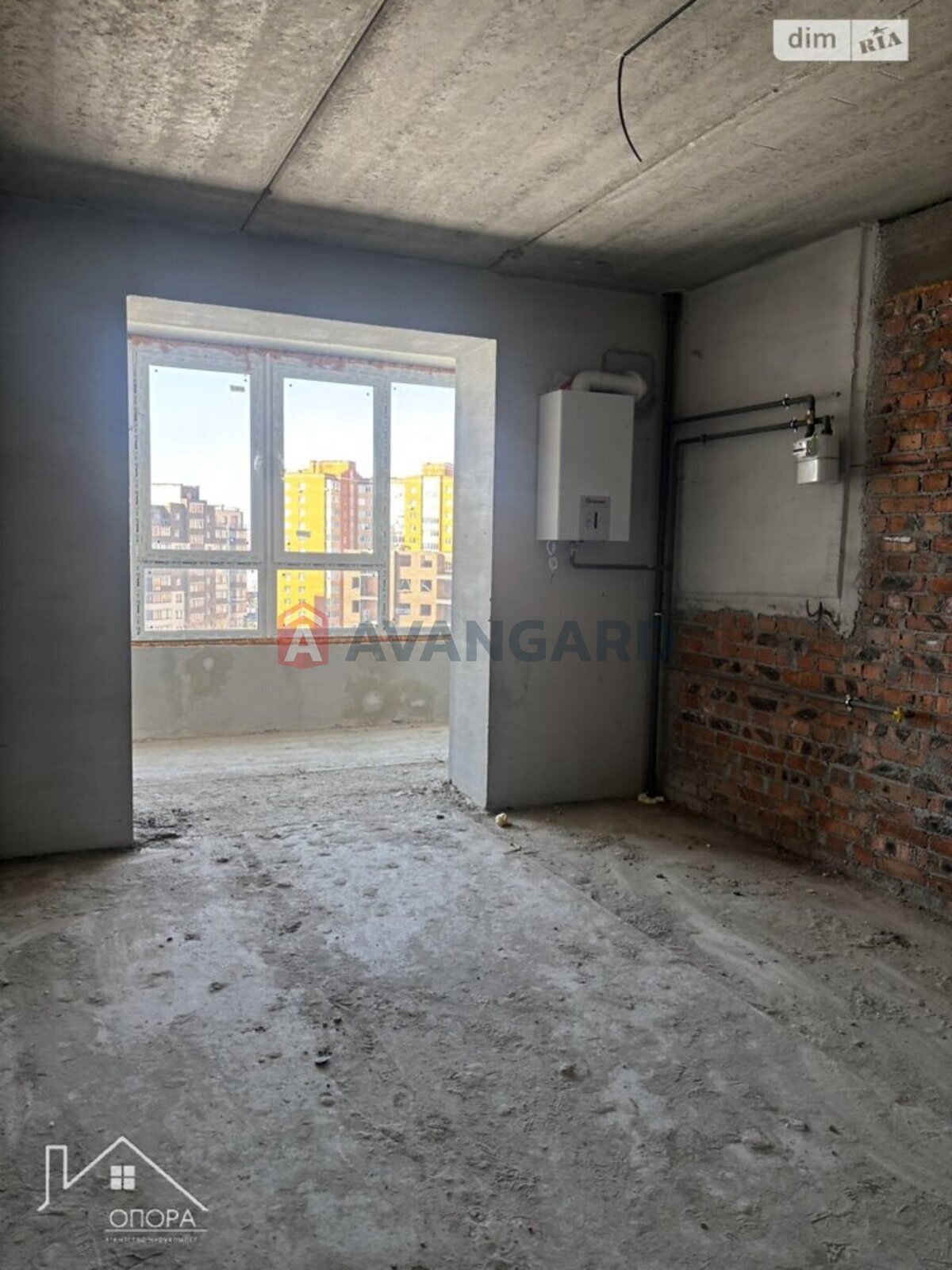 3 ��. ��������, 82/41/20 ��. �., 6/9 ������ ���� 12