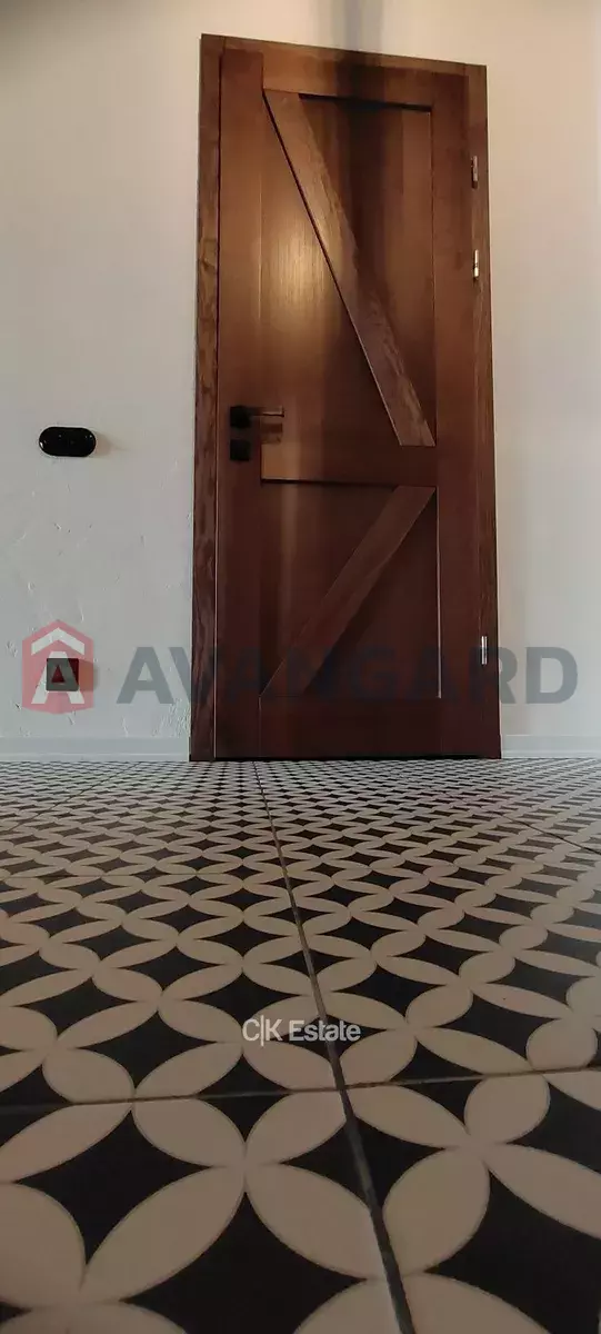 2 ��. ��������, 50/-/15 ��. �., 4/17 ������ ���� 13