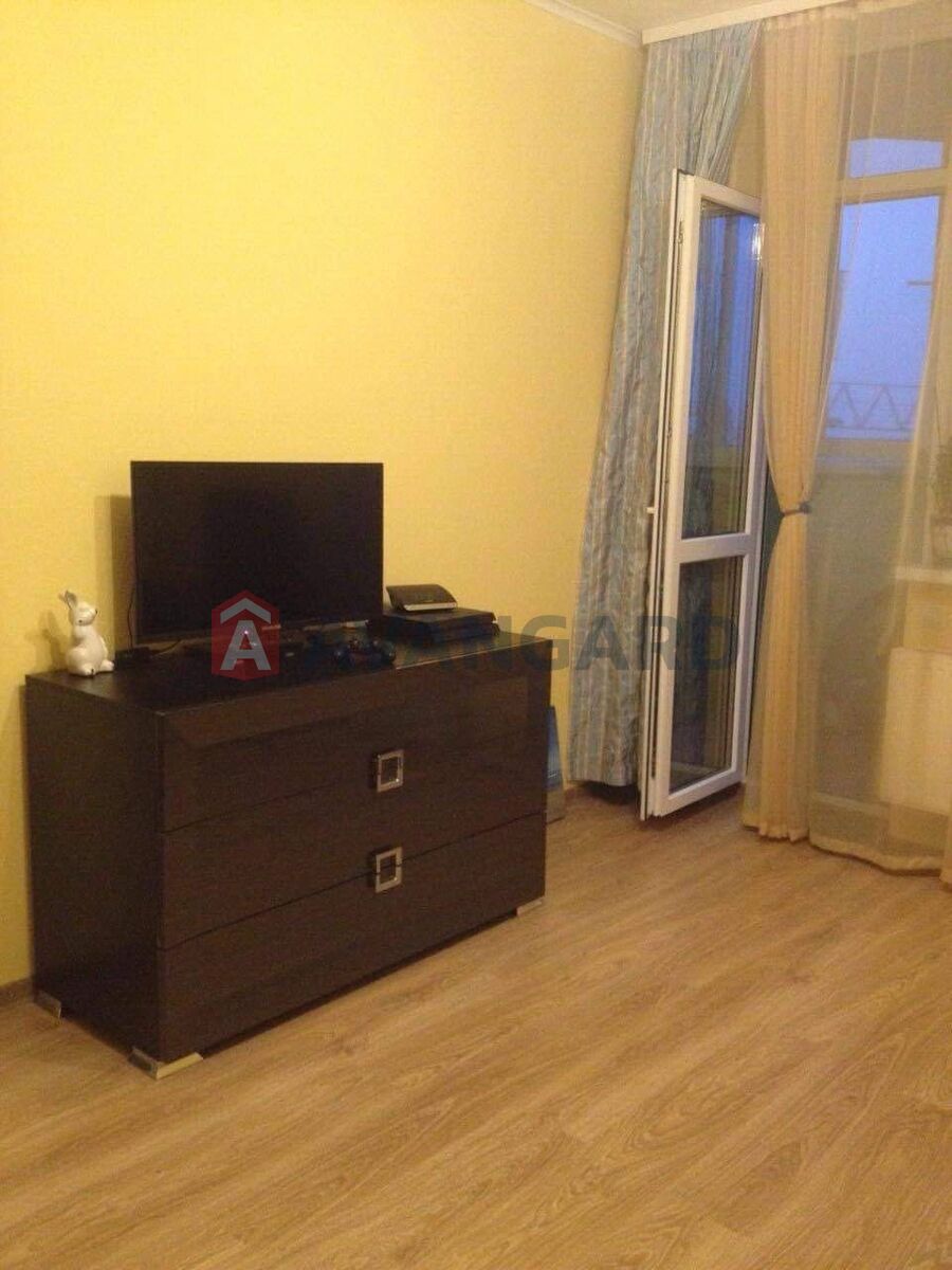 1 ��. ��������, 43/-/11 ��. �., 13/25 ������ ���� 6