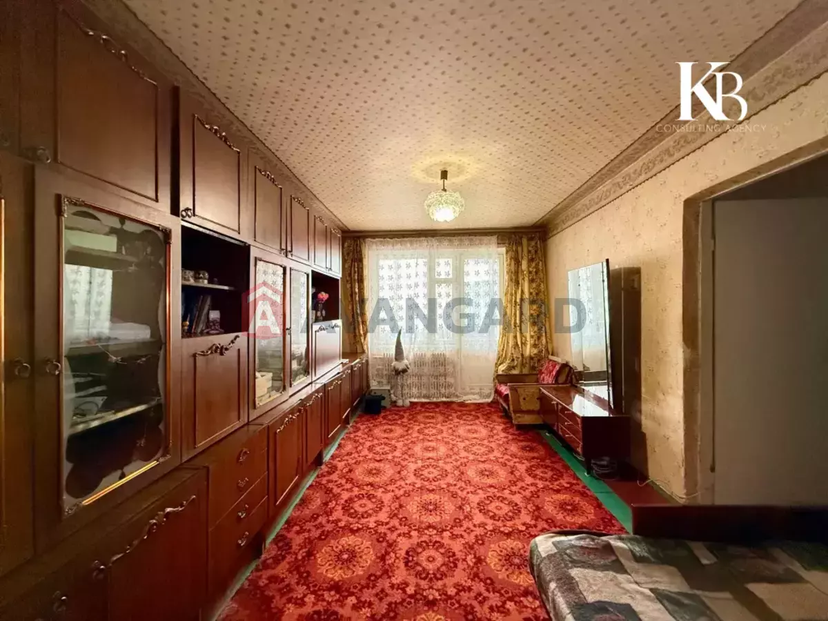 2 ��. ��������, 45/27/7 ��. �., 10/11 ������ ���� 1