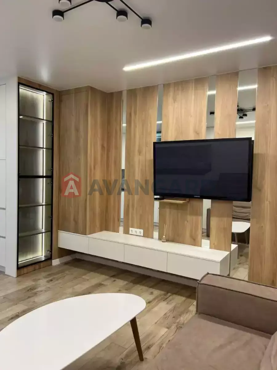 3 ��. ��������, 79/46/20 ��. �., 3/12 ������ ���� 2