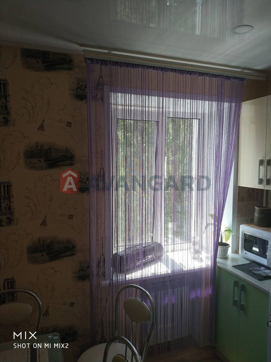 2 . , 42/28/6 . ., 4/5   9