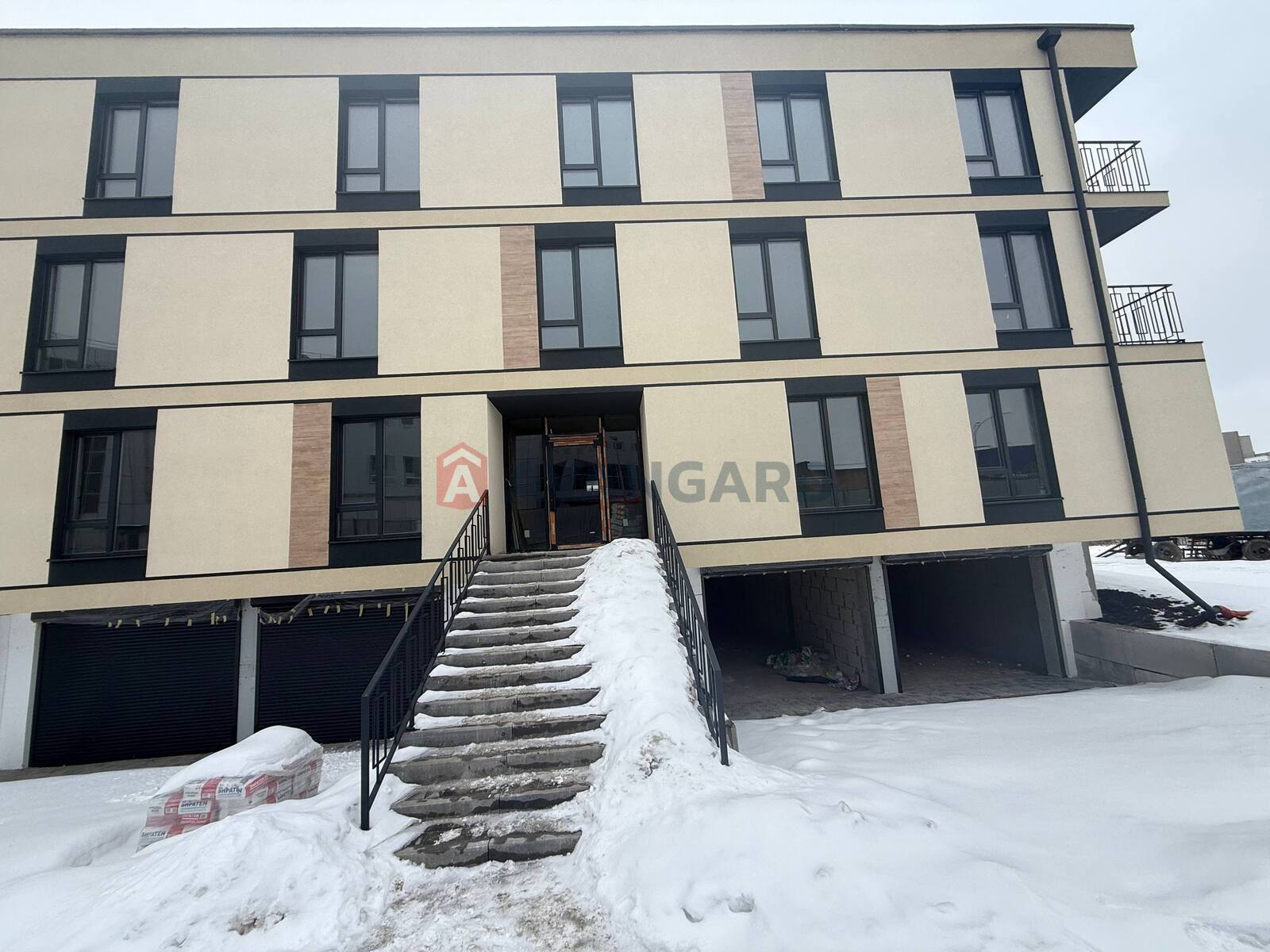 1 ��. ��������, 41/-/- ��. �., 1/3 ������ ���� 3