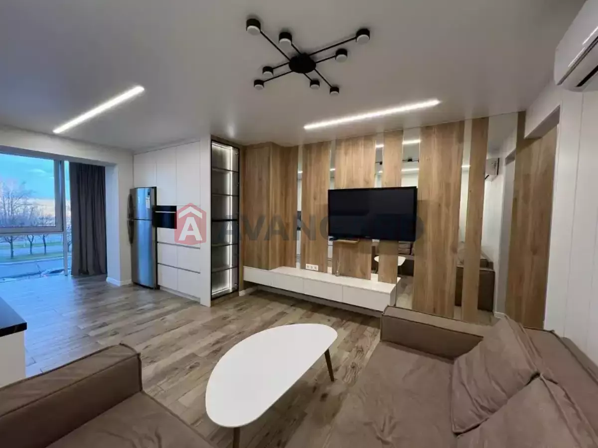 3 ��. ��������, 79/46/20 ��. �., 3/12 ������ ���� 1