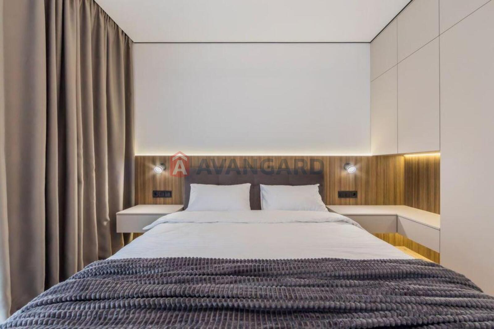 2 ��. ��������, 60/-/20 ��. �., 11/21 ������ ���� 4