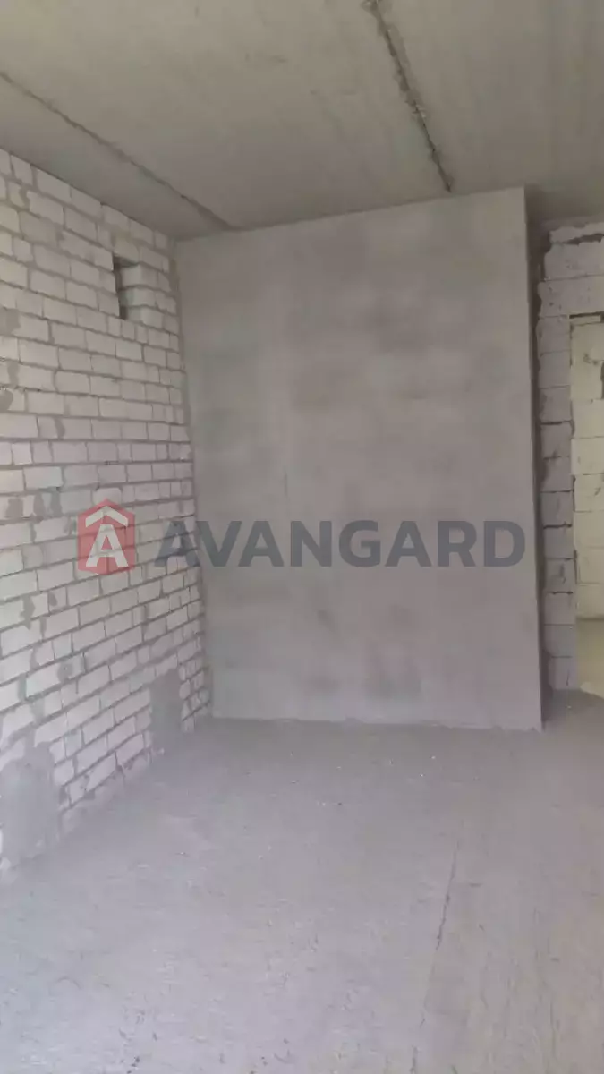 2 ��. ��������, 46/-/- ��. �., 8/10 ������ ���� 8