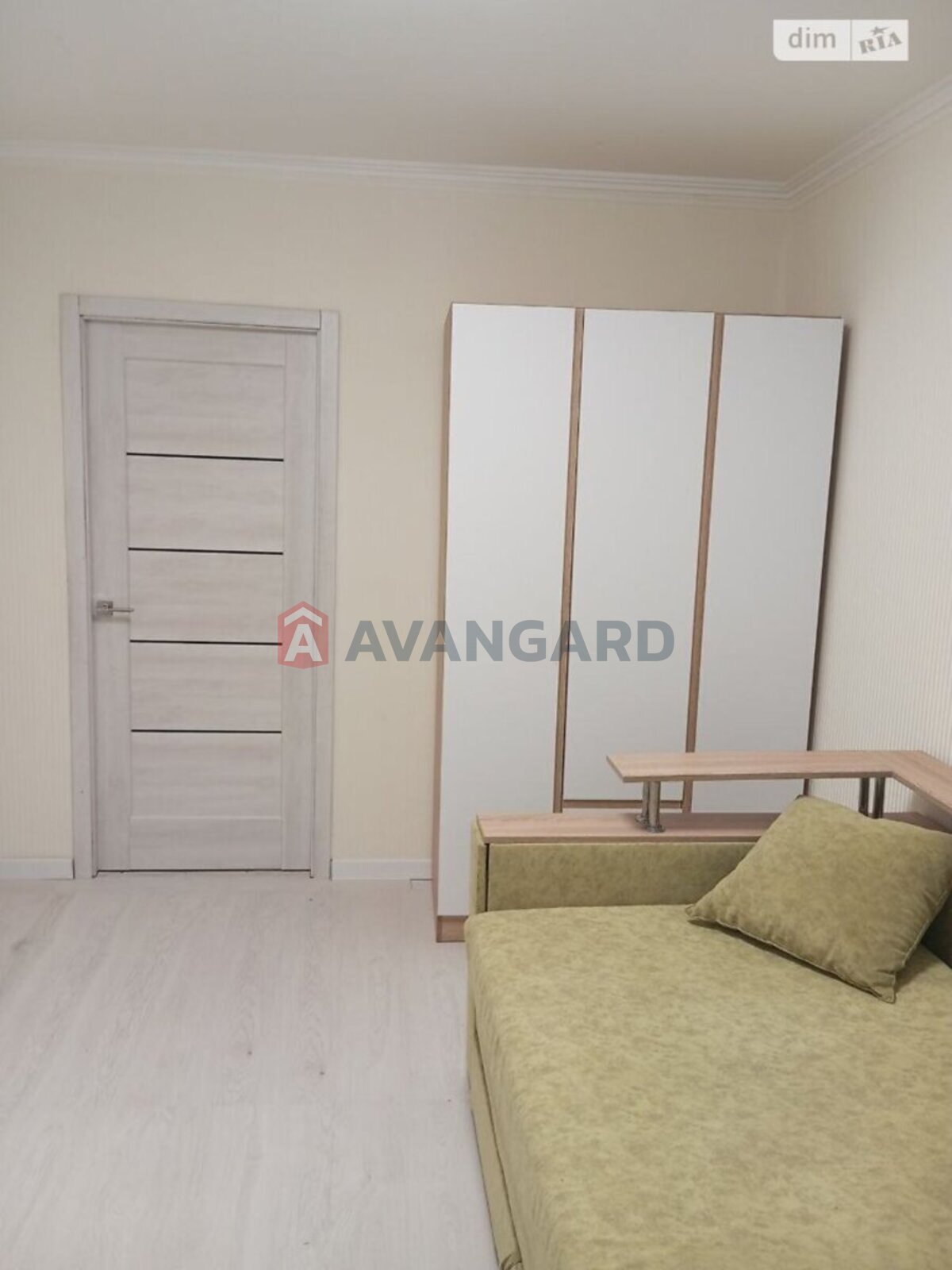 2 . , 49/-/8 . ., 7/9   2