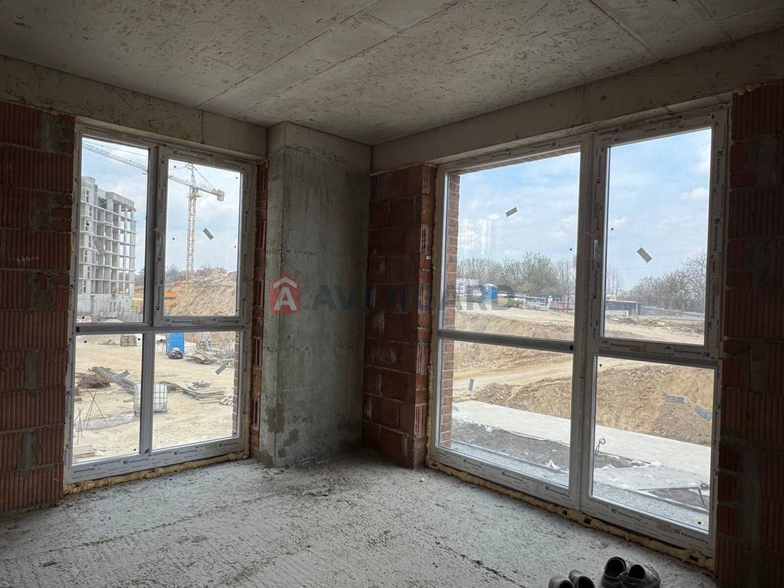 3 ��. ��������, 82,19/45/21 ��. �., 2/7 ������ ���� 8