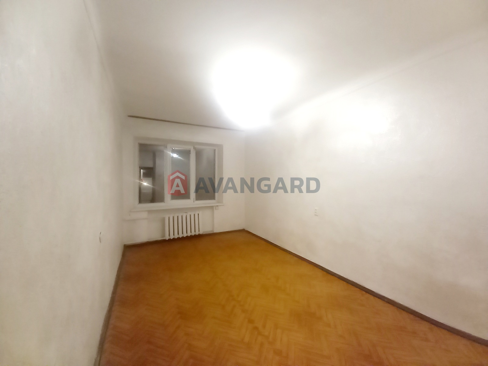 2 ����. ��������, 58/35/9.3 ��. �., 1/5 ���� ���� 18