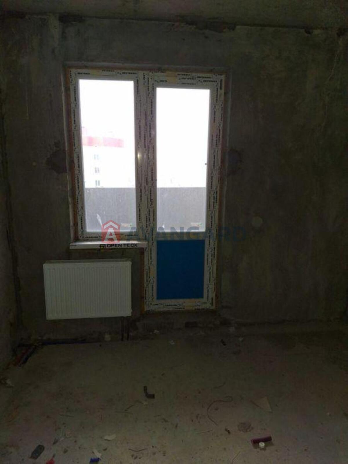 3 ��. ��������, 82/-/12 ��. �., 24/24 ������ ���� 9