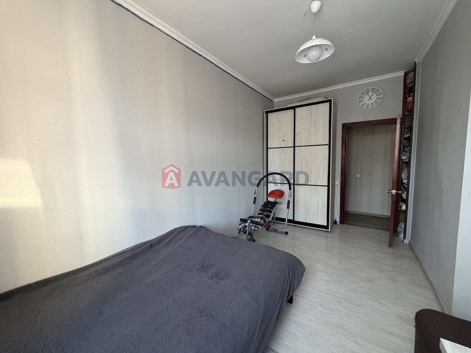 2 ��. ��������, 50,5/27,8/6,3 ��. �., 3/3 ������ ���� 4