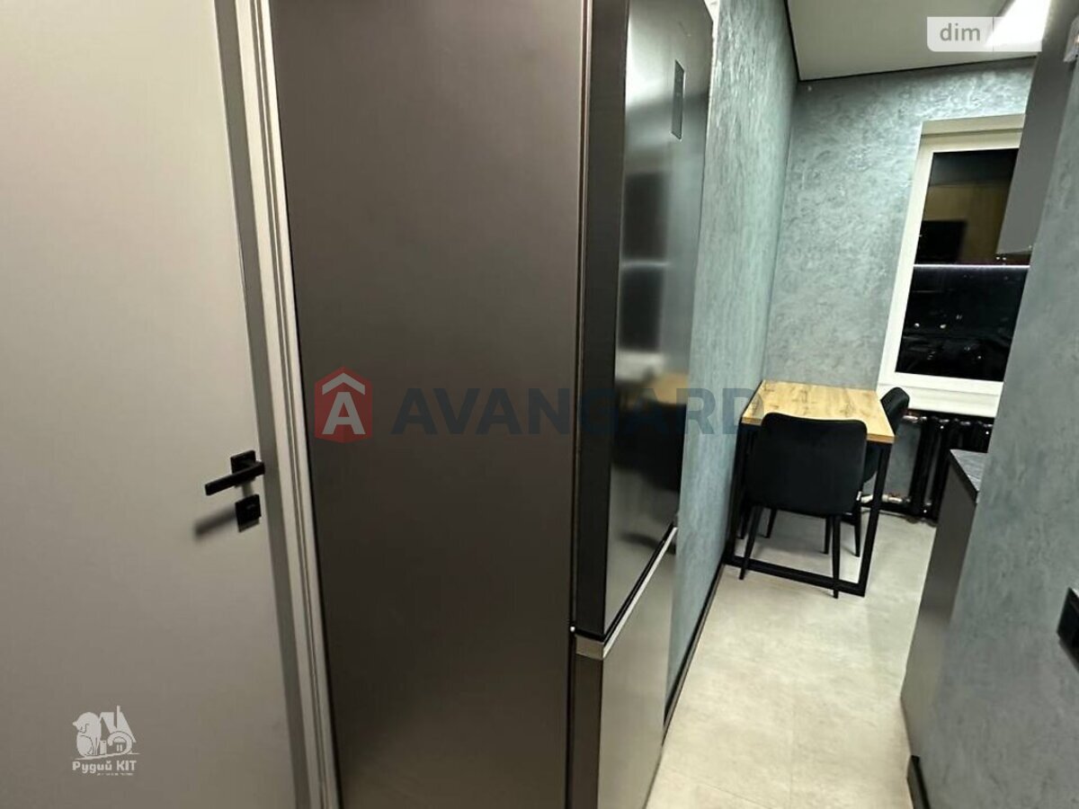 1 ��. ��������, 21/11/4 ��. �., 9/9 ������ ���� 11