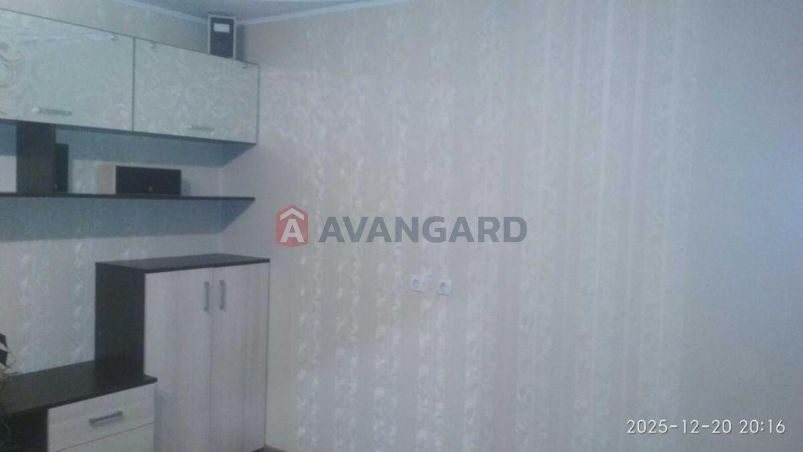 3 ��. ��������, 94/-/12 ��. �., 19/22 ������ ���� 9