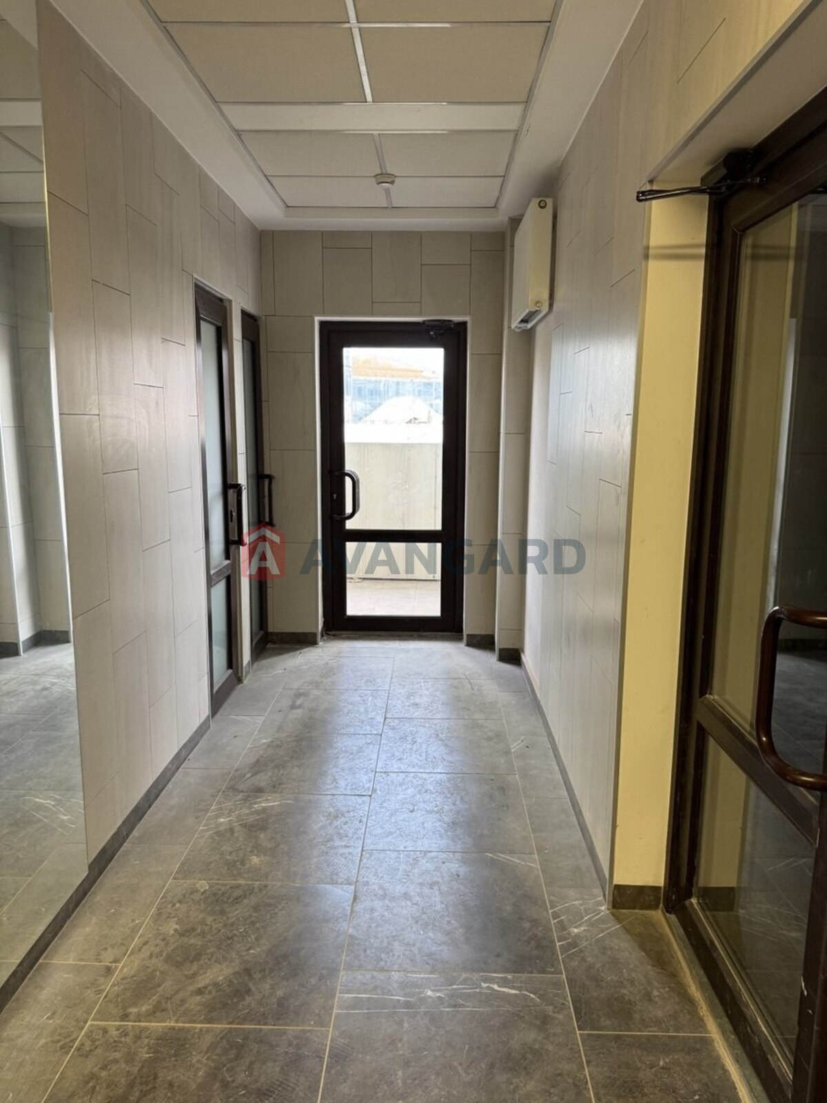 1 ��. ��������, 64/20/25 ��. �., 9/9 ������ ���� 9